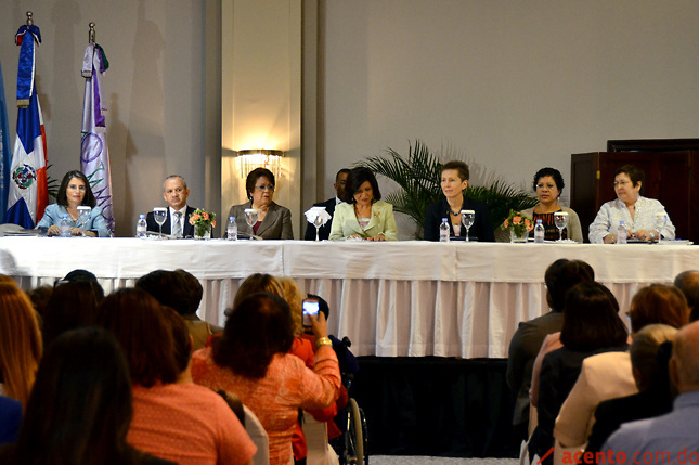 ONU Mujeres, OIT y PNUD proponen al país crear un “Piso de Protección Social”