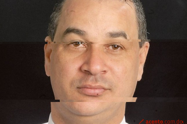 Periodista Enfry Taveras está desaparecido, había anunciado suicidio