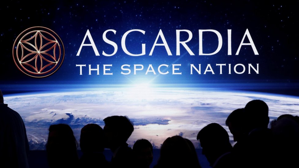 Cómo es ser ciudadano de Asgardia, la “primera nación del espacio”