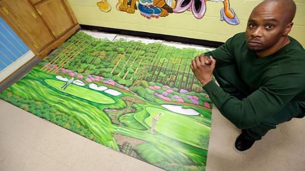 Los dibujos de campos de golf gracias a los que un preso logró su libertad tras 27 años entre rejas