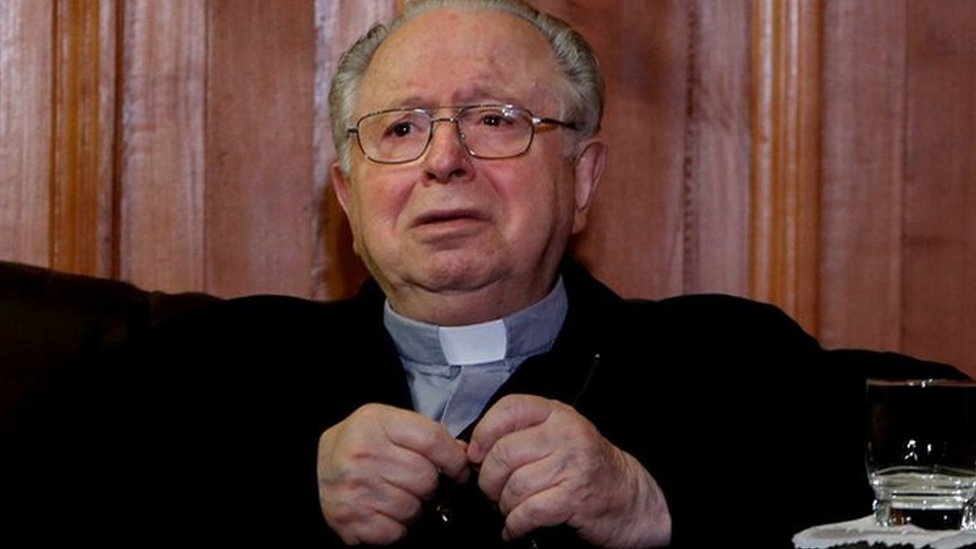 Quién es Fernando Karadima, el exsacerdote que causó el mayor escándalo de la Iglesia católica de Chile