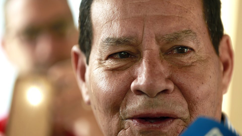Vicepresidente de Bolsonaro, general Hamilton Mourão, a la BBC: 