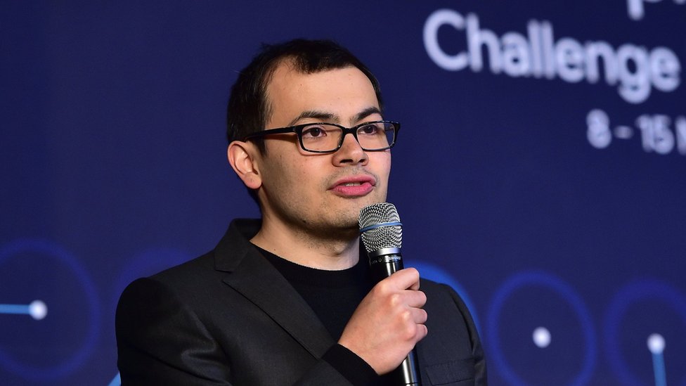 Demis Hassabis, el joven prodigio que creó una multimillonaria empresa tecnológica y se la vendió a Google