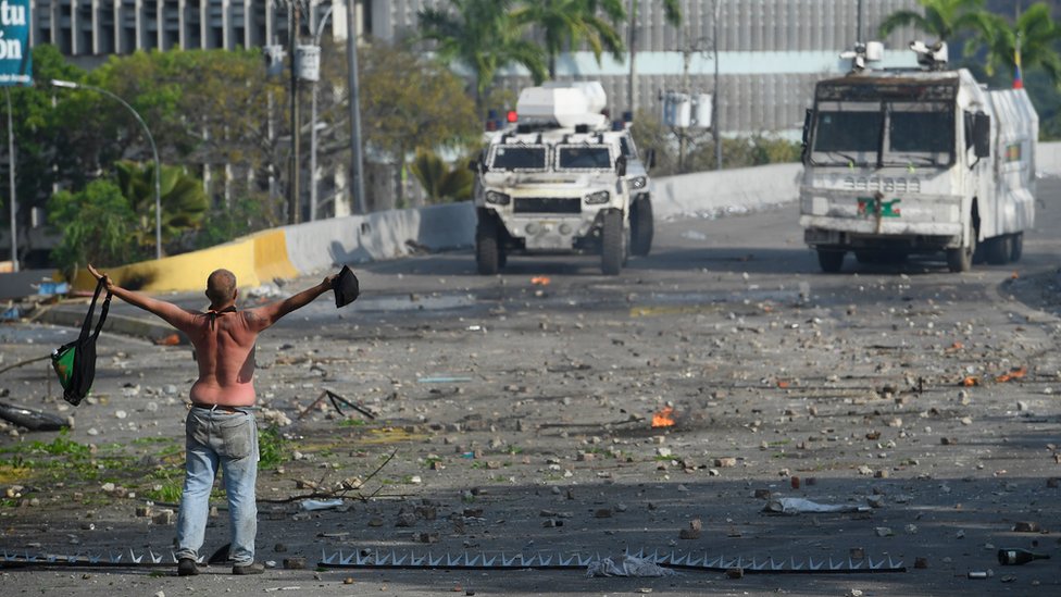 Crisis en Venezuela: China hace un llamado al diálogo y a evitar 