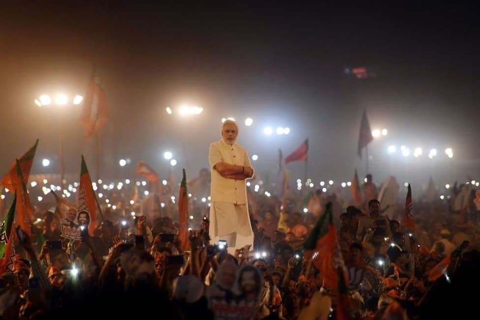 Elecciones en India: Narendra Modi, el ultranacionalista que arrasó en los mayores comicios del mundo y por qué preocupa a Occidente