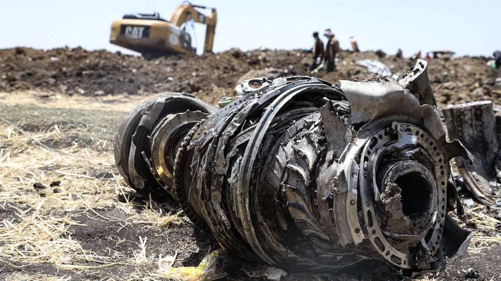 Boeing 737 Max: ¿qué ocurrió dentro de la cabina de los aviones que se accidentaron en Etiopía e Indonesia?