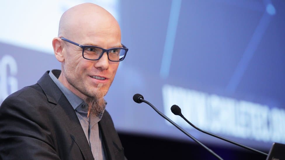 Martin Hilbert, gurú del Big Data, sobre la batalla por Huawei: 