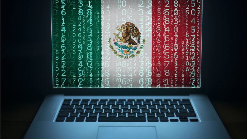 Así operaba el Bandidos Revolution Team, la banda de hackers de México que robaba millones de los bancos todos los meses