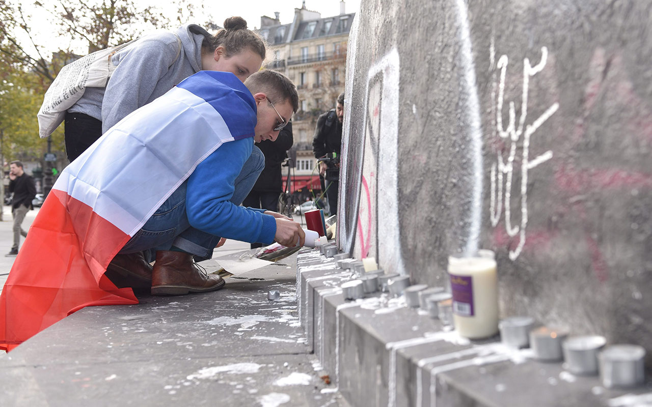 Embajada de Francia en RD agradece solidaridad y convoca vigilia esta tarde