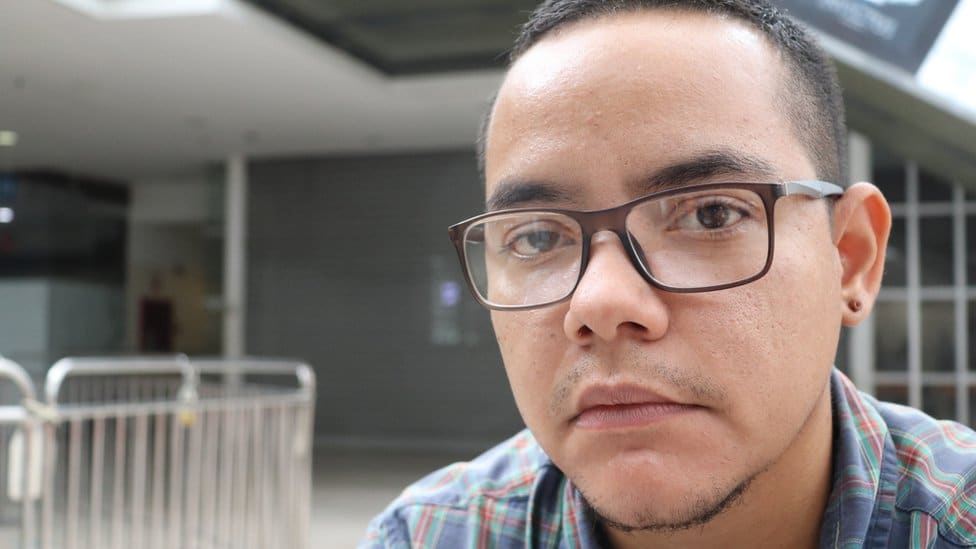 Crisis en Venezuela: “Si volviera a parecer una mujer no me atrevería a salir a la calle”: la desesperada búsqueda de hormonas de los transexuales en Venezuela