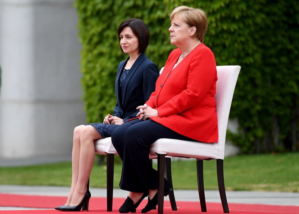Los temblores de Angela Merkel: la preocupación por la salud de la política más poderosa de Europa (y por si puede seguir en el cargo)