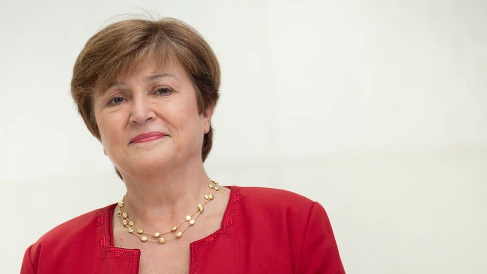 Quién es Kristalina Georgieva, la primera directora del Fondo Monetario Internacional que proviene de un país emergente