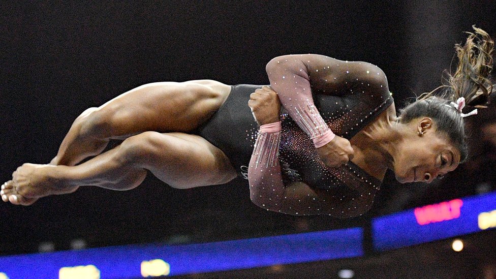 Simone Biles: los casi imposibles 