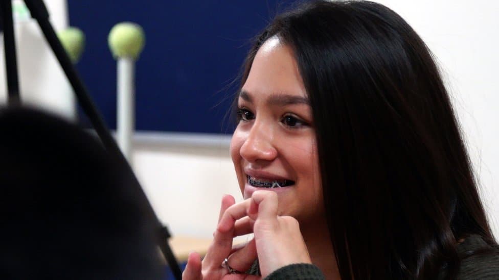 ¿Hablas español? | 90% español y 10% inglés: la visita de BBC Mundo a una escuela estadounidense donde nuestro idioma es la prioridad