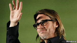¿Brad Pitt con acento porteño en la televisión argentina?