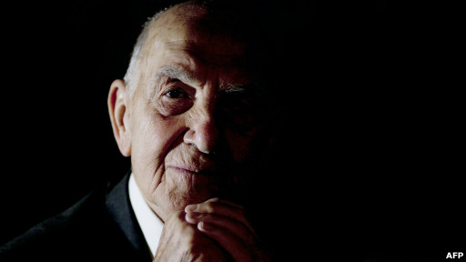 Muere Stéphane Hessel, autor de 