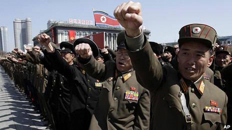 Corea del Norte alista cohetes para posible ataque a bases de EE.UU. en el Pacífico