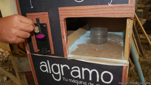 Un invento para que los pobres de Chile ahorren al lavar la ropa