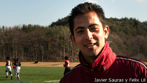El mexicano que entrena a futbolistas en Fukushima