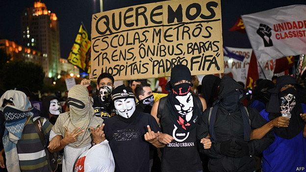 Brasil vuelve a vivir una jornada de protestas contra el Mundial de Fútbol