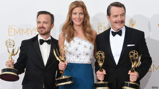 "Breaking Bad" y "Modern Family", grandes triunfadores de los Emmy