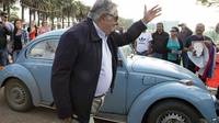 Mujica revela que donó US$550.000 de su sueldo