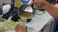 Los batidos ilegales de rana en Perú que prometen mejorar tu salud