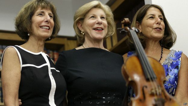 Un Stradivarius robado en 1980 regresa a la famila de su dueño