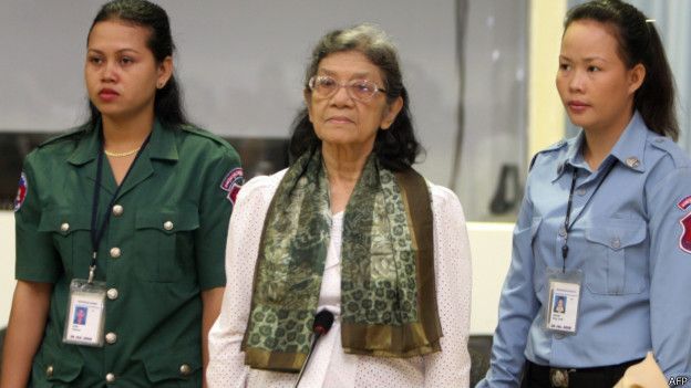 Muere Ieng Thirith, la "primera dama" del brutal régimen del Jemer Rojo