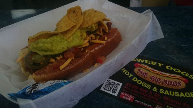 El nicaragüense que tiene "el mejor sitio de hot dogs" de todo Estados Unidos