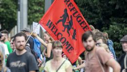 El otro lado de la crisis migratoria europea: los miles de islandeses que ofrecen sus hogares