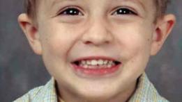 El niño desaparecido que encontraron viviendo en la casa de su padre
