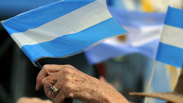 Argentina emite deuda y vuelve así a los mercados internacionales