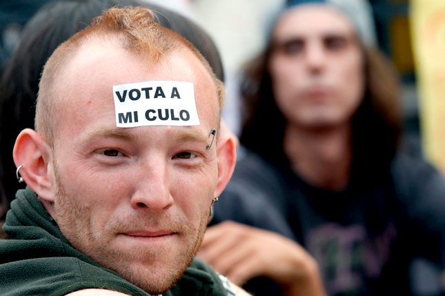 Miles protestan en España contra la crisis y el sistema político