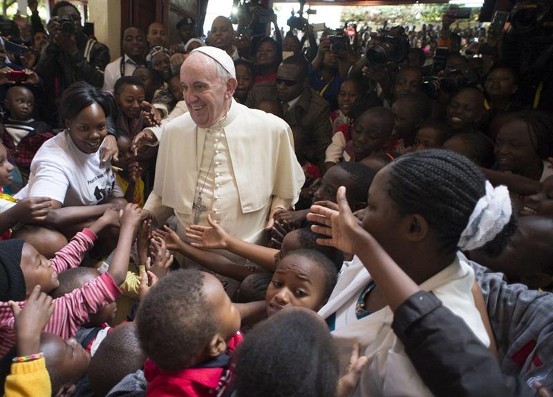 El papa: El mundo mira a África como el continente de la esperanza