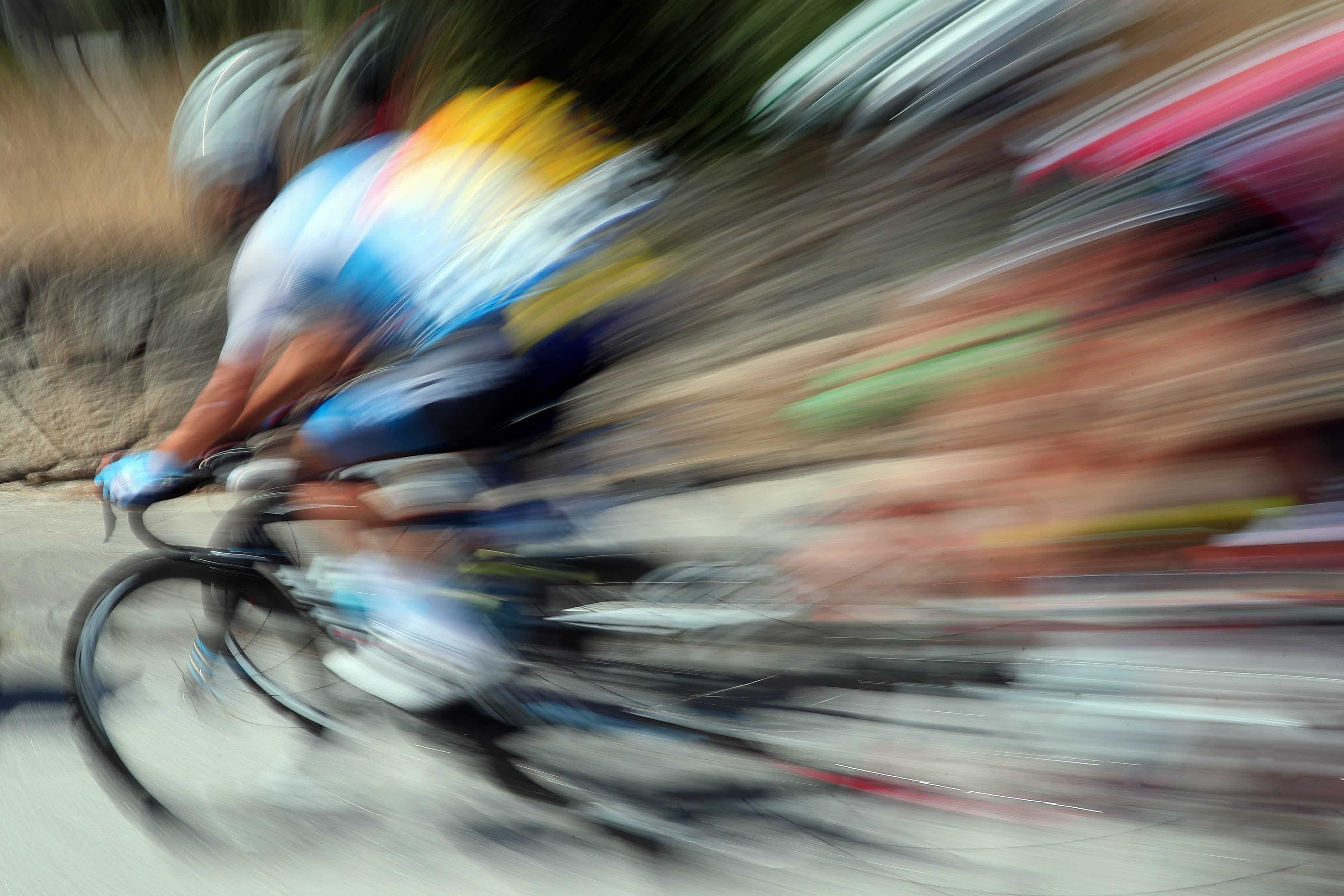 Ciclista se cae en la Vuelta a Polonia y muere en la mesa de operaciones