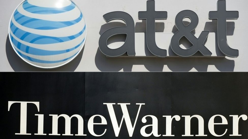 AT&T anuncia que comprará Time Warner por casi US$86 mil millones, después de que Trump amenazara con detener la operación
