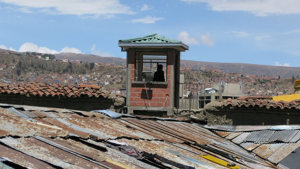 San Pedro, la inusual prisión de Bolivia que se convirtió en atracción turística hace 20 años
