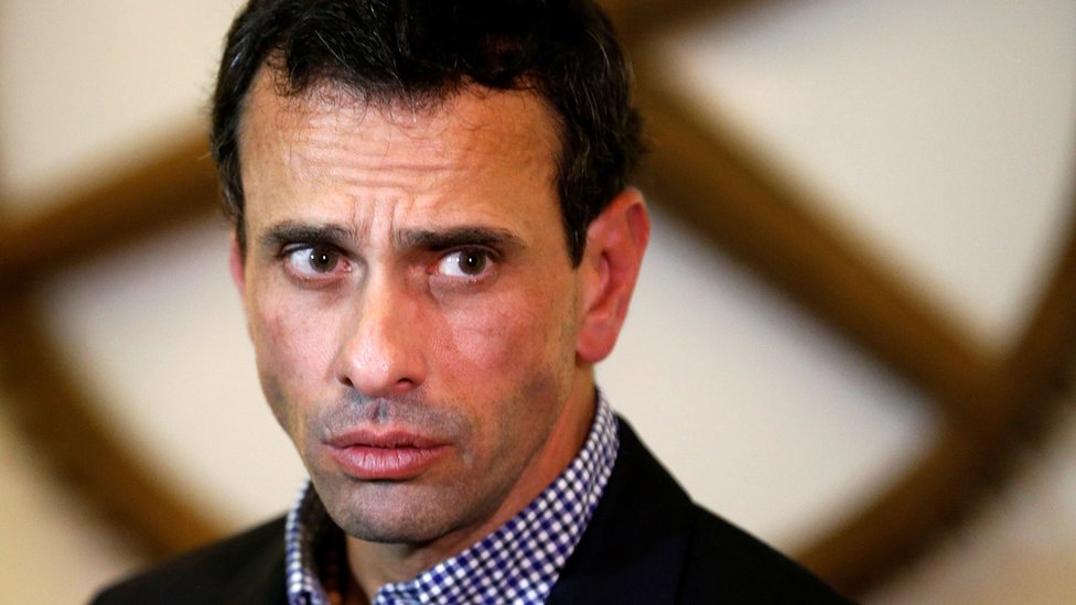 Venezuela: el líder opositor Henrique Capriles asegura en entrevista con BBC Mundo que "la decisión del TSJ es un golpe de Estado"