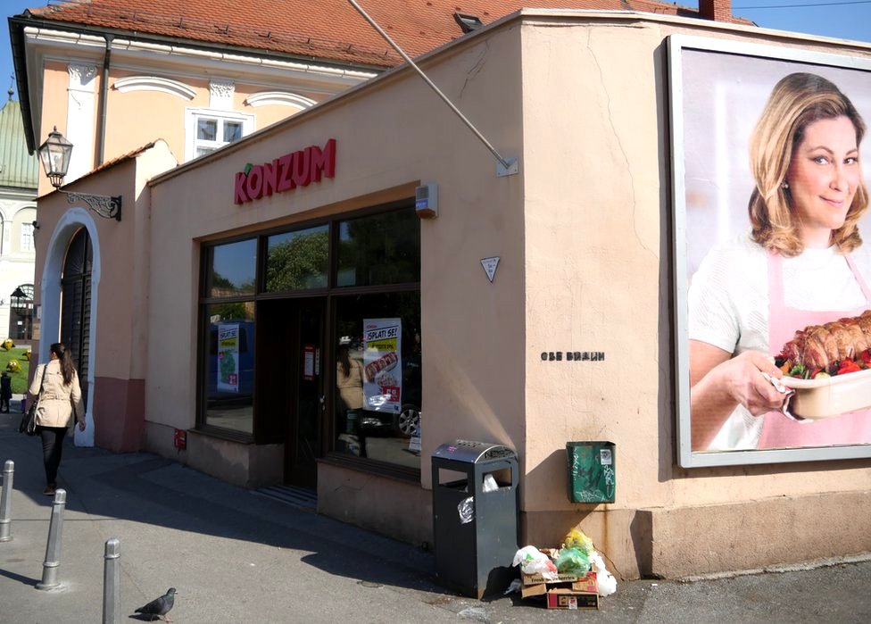 Croacia, el país que puede entrar en crisis por la quiebra de una cadena de supermercados