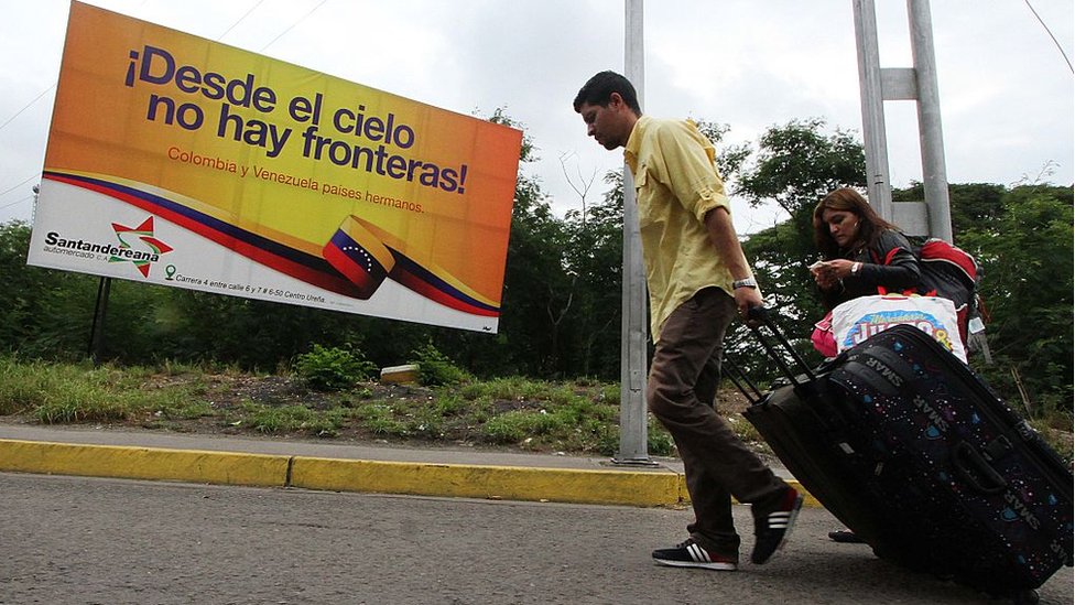 Colombia otorgará permisos de residencia temporal a más de 150.000 venezolanos