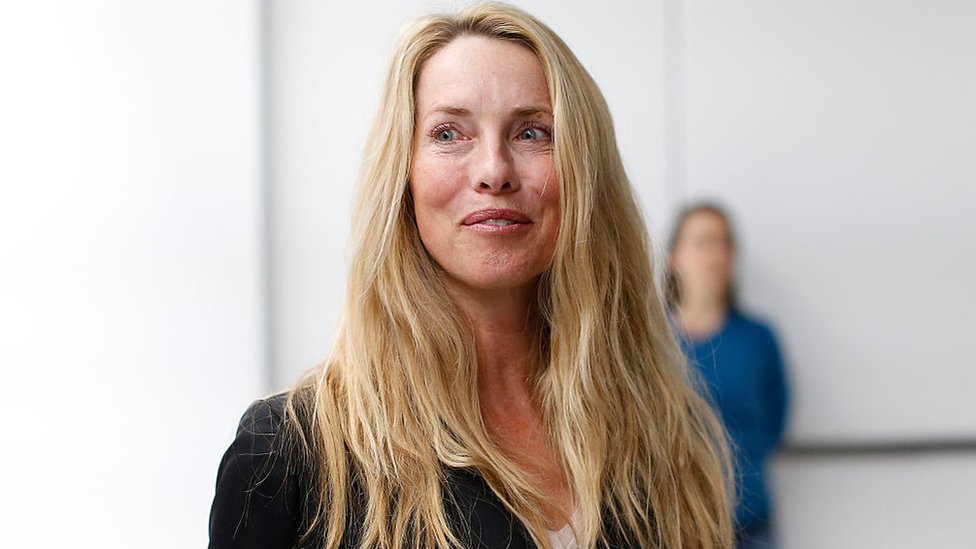 Las sorprendentes inversiones de Laurene Powell, la multimillonaria y enigmática viuda de Steve Jobs