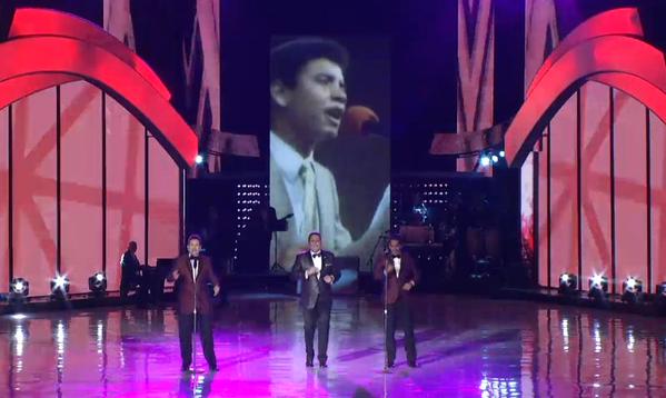 Con la música del “El mayimbe” inicia gala de los Premios Soberanos 2015