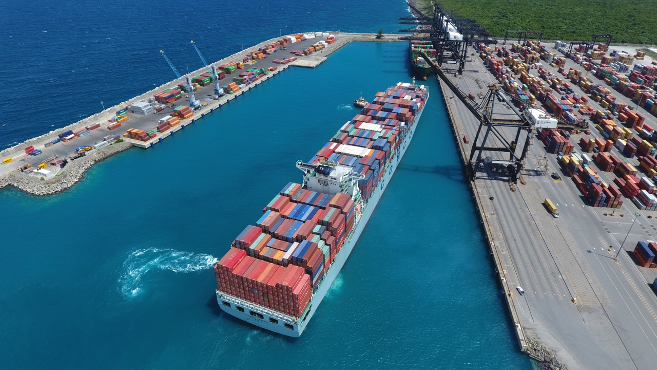 DP World Caucedo recibe el barco más grande que ha llegado a República Dominicana