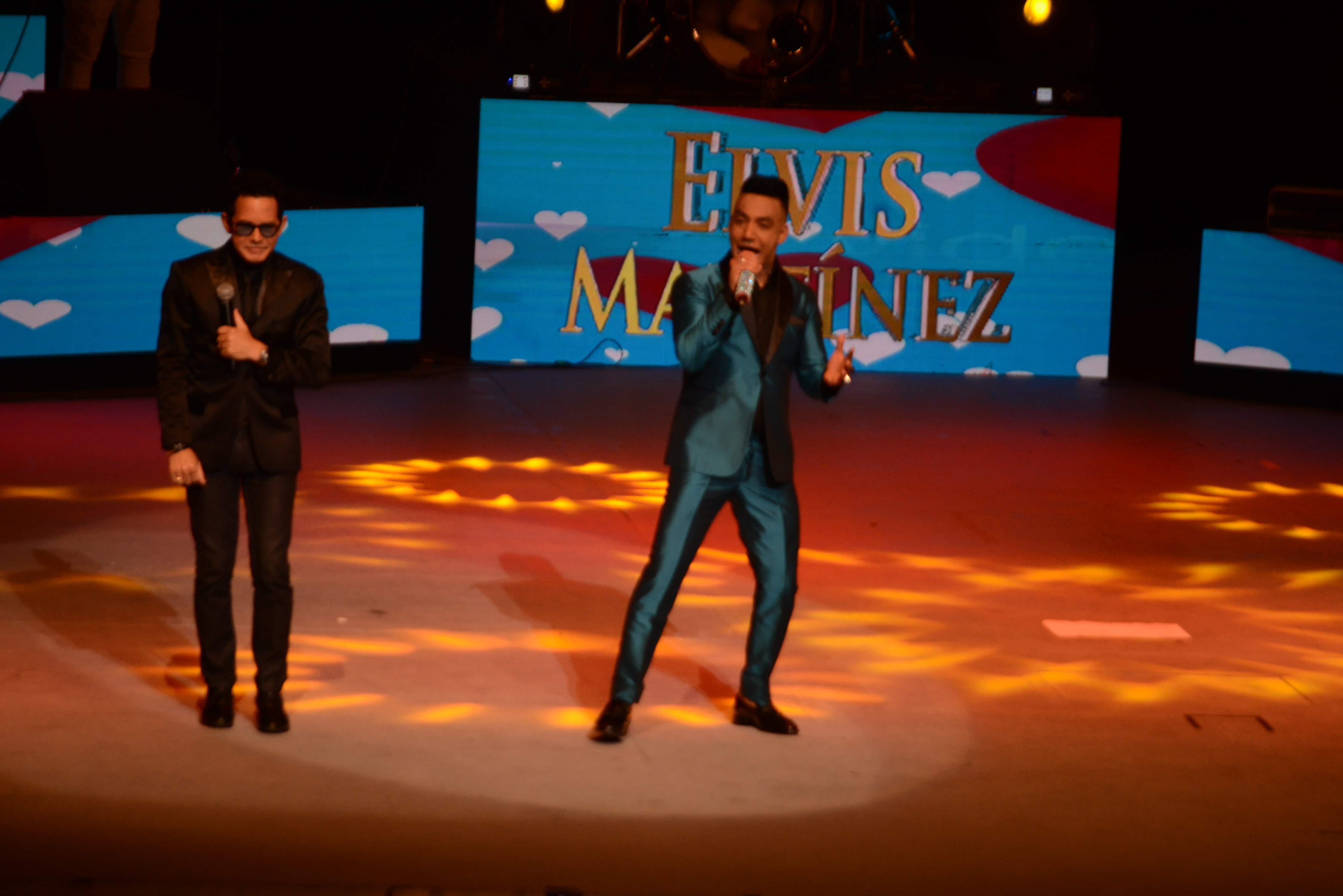 Elvis Martínez: 20 años de historias resumido en tres horas emociones Gran Teatro del Cibao