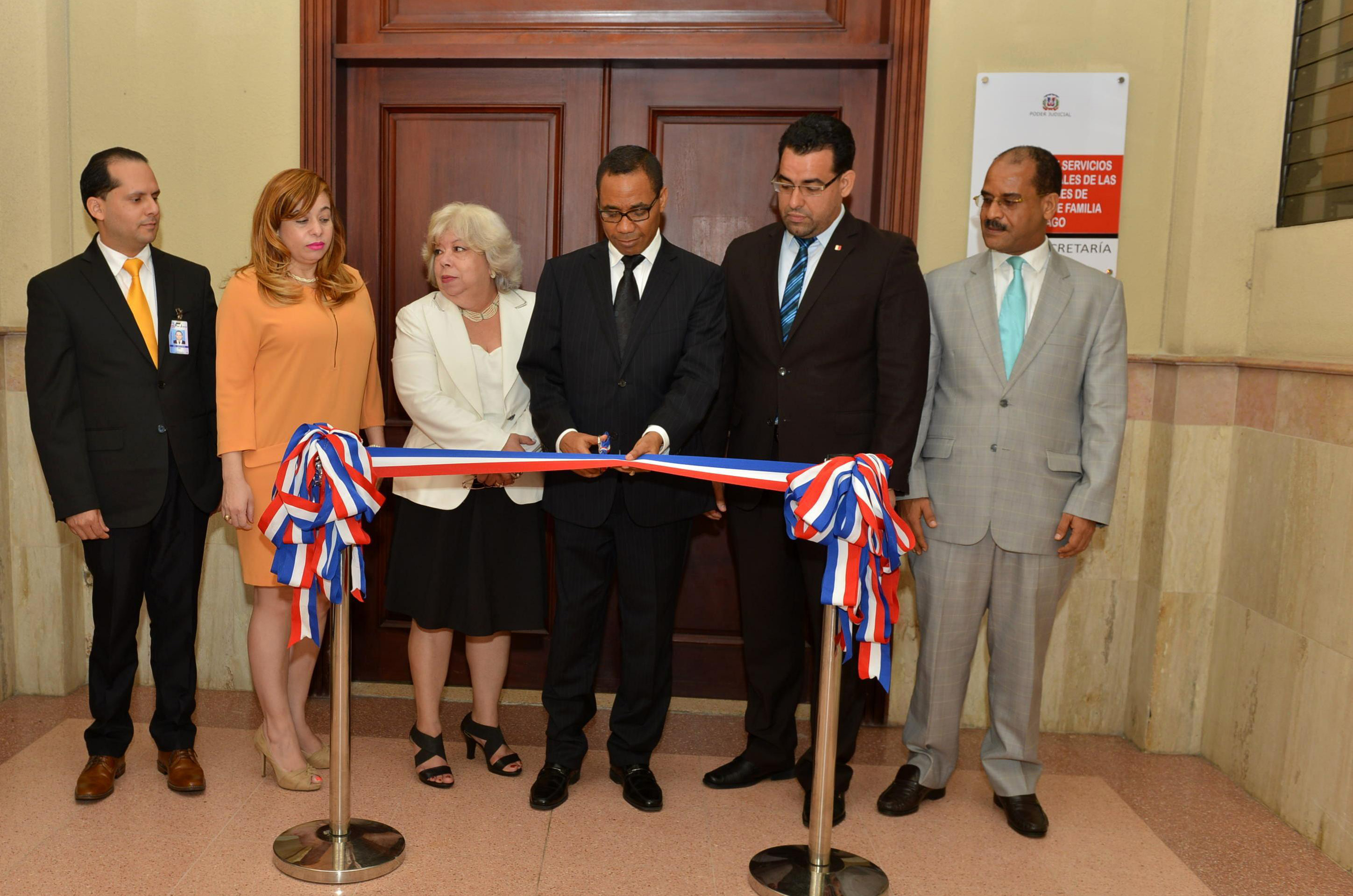 Poder Judicial inaugura tribunales de Familia en Santiago