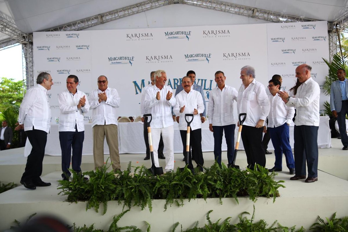 Danilo inaugura obras de hotel de 150 millones de dólares en Punta Cana