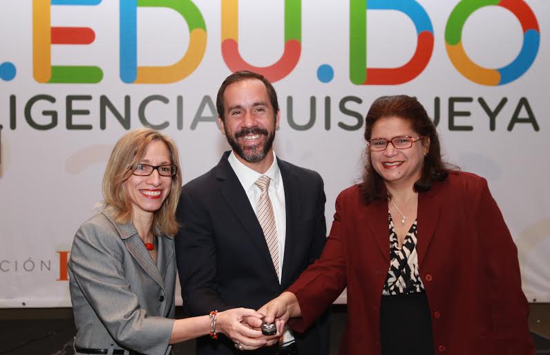 Lanzan plataforma que apoya a los estudiantes en preparación para las pruebas nacionales
