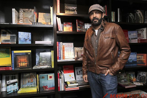 Juan Luis Guerra dice que su esposa Nora ha sido su mayor bendición