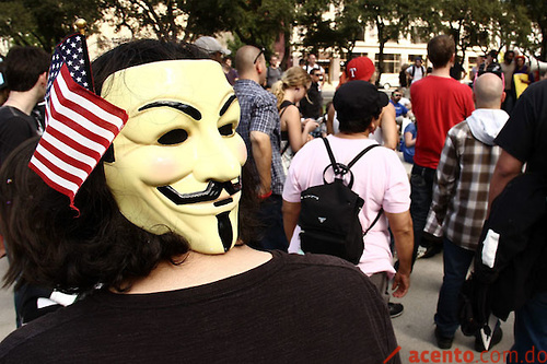 Anonymous y Wikileaks pelearán juntos: Apresan cuatro activistas en España